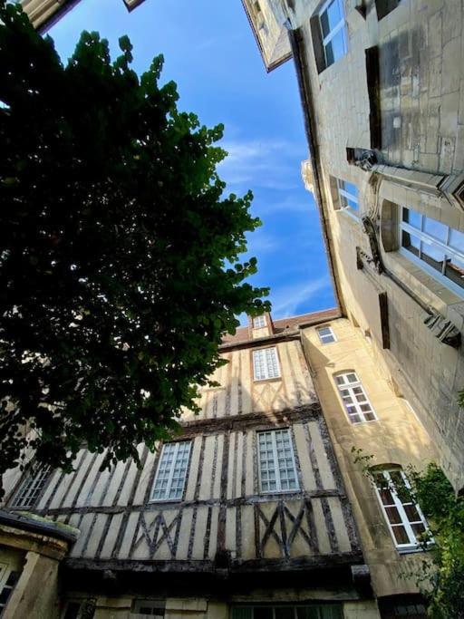 Sublime Appartement Typique Hypercentre Caen Exterior foto